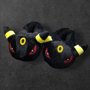 New Umbreon Pokémon Slippers Size 7/8 Women’s Size and 5/6 Men’s